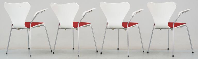 KARMSTOLAR, 4 st, "Sjuan", Arne Jacobsen, Fritz Hansen, formgiven 1955.