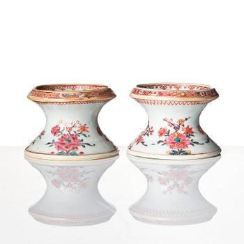 A pair of famille rose salts and a sauce boat, Qing dynasty, Qianlong (1736-95).