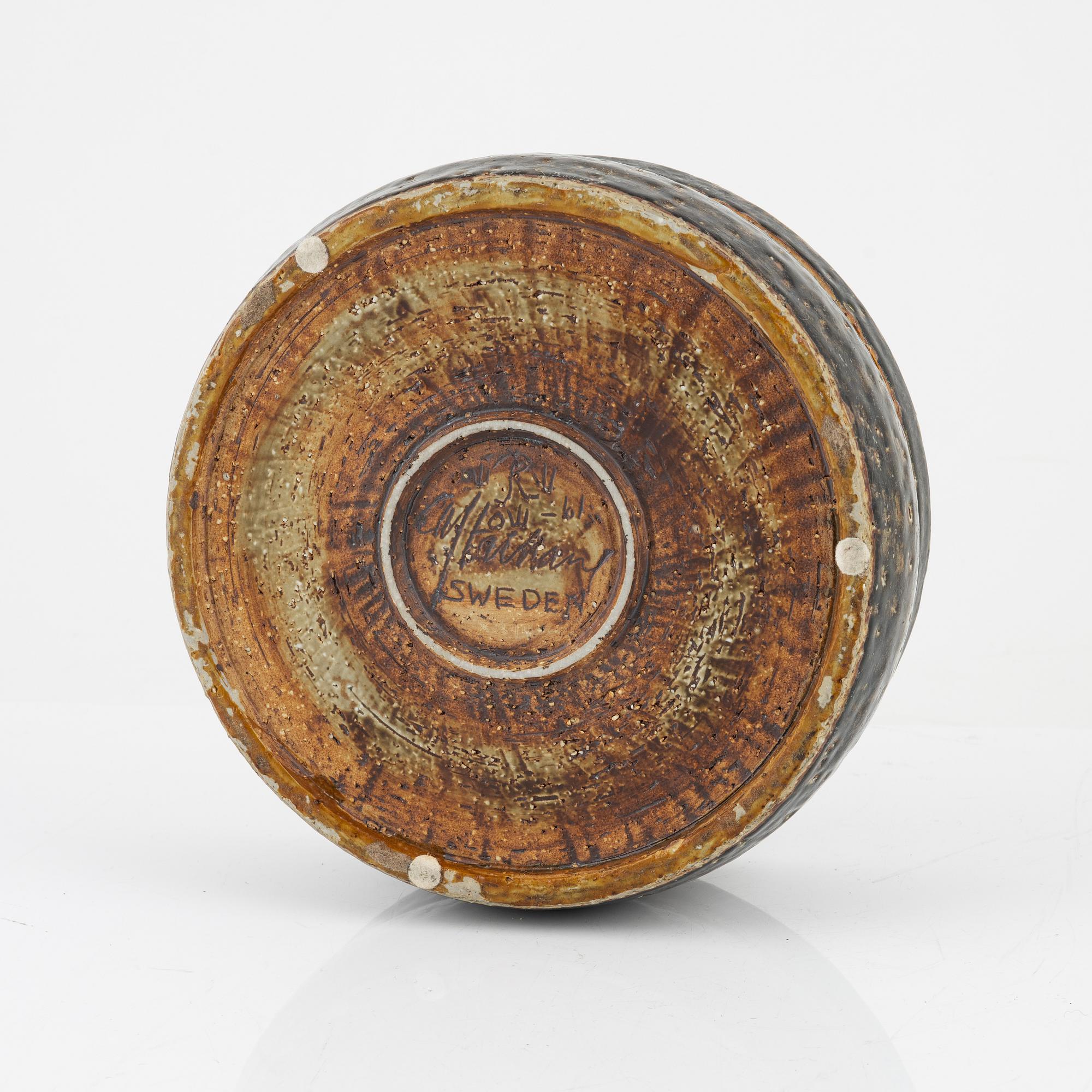 Carl-Harry Stålhane, objekt, chamotterat stengods, Rörstrand, signerad och daterad -61.