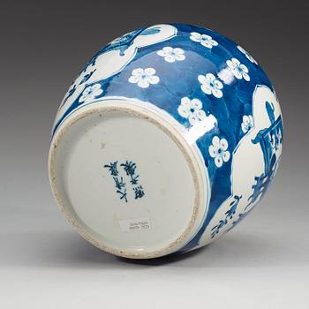 A blue and white jar, Qing dynasty, 19th Century with Kangxis six characters mark.
