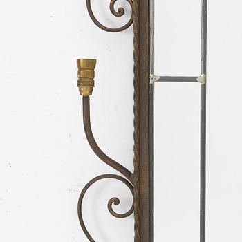 Bjerkås, an imposing mirror model 1016, Gothenburg, 1940s.