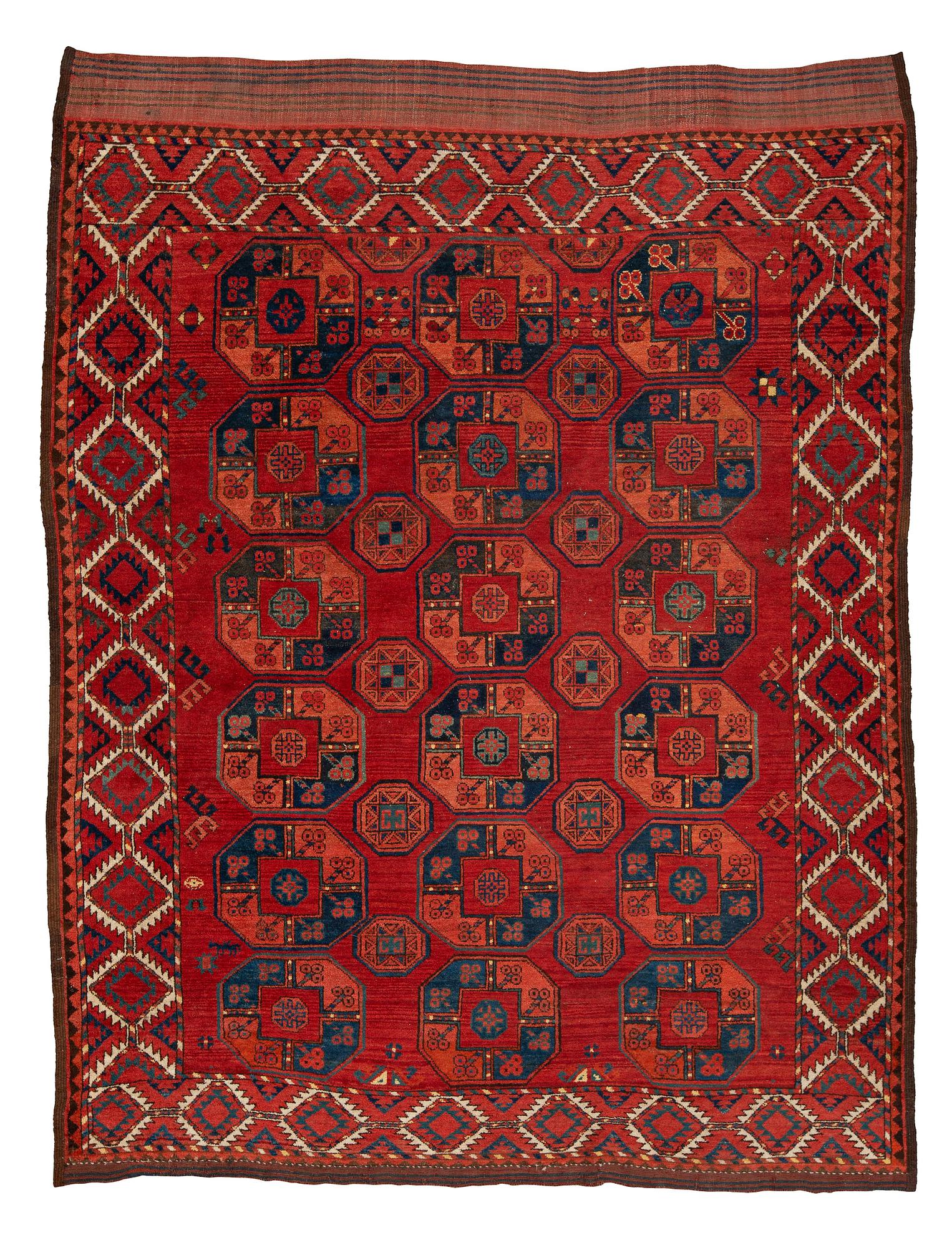 MATTO, Antique Ersari, ca 235,5 x 197 cm. (as well as  4-14,5 cm flat weave at the ends).