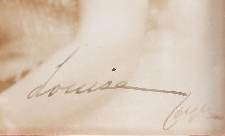 KUNGLIGA FOTOGRAFIER MED AUTOGRAFER, 2 st, Gustaf Adolf och Louise. Sign, troligen 1930-tal.