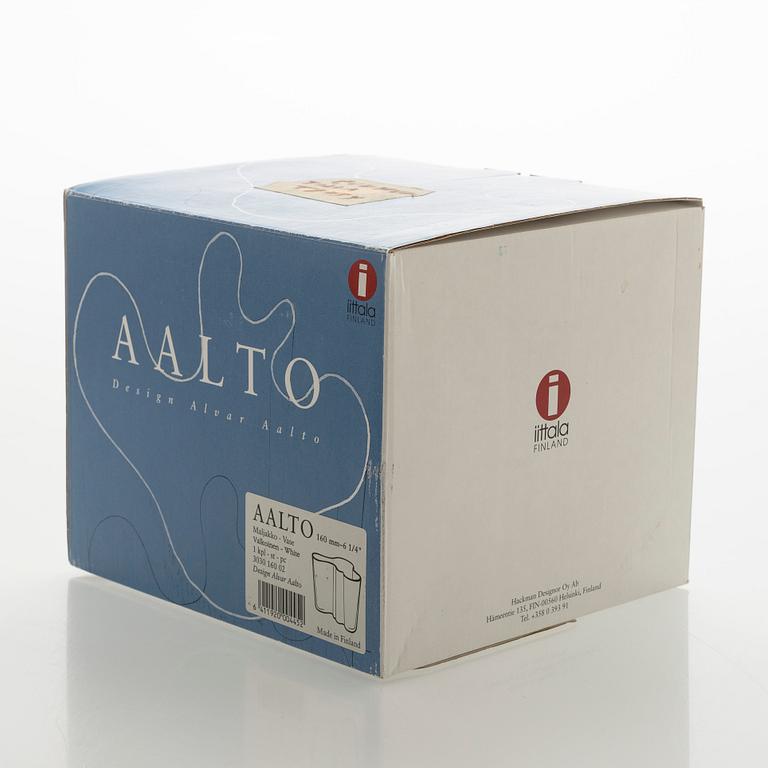 Alvar Aalto, vas, "3030", signerad Alvar Aalto Iittala 1936-1996.