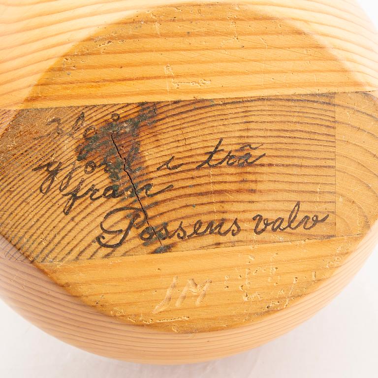 Johnny Mattsson,  a signed wooden bowl.
