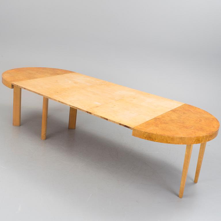 AXEL EINAR HJORTH, A "Birka" dining table by Axel Einar Hjort.