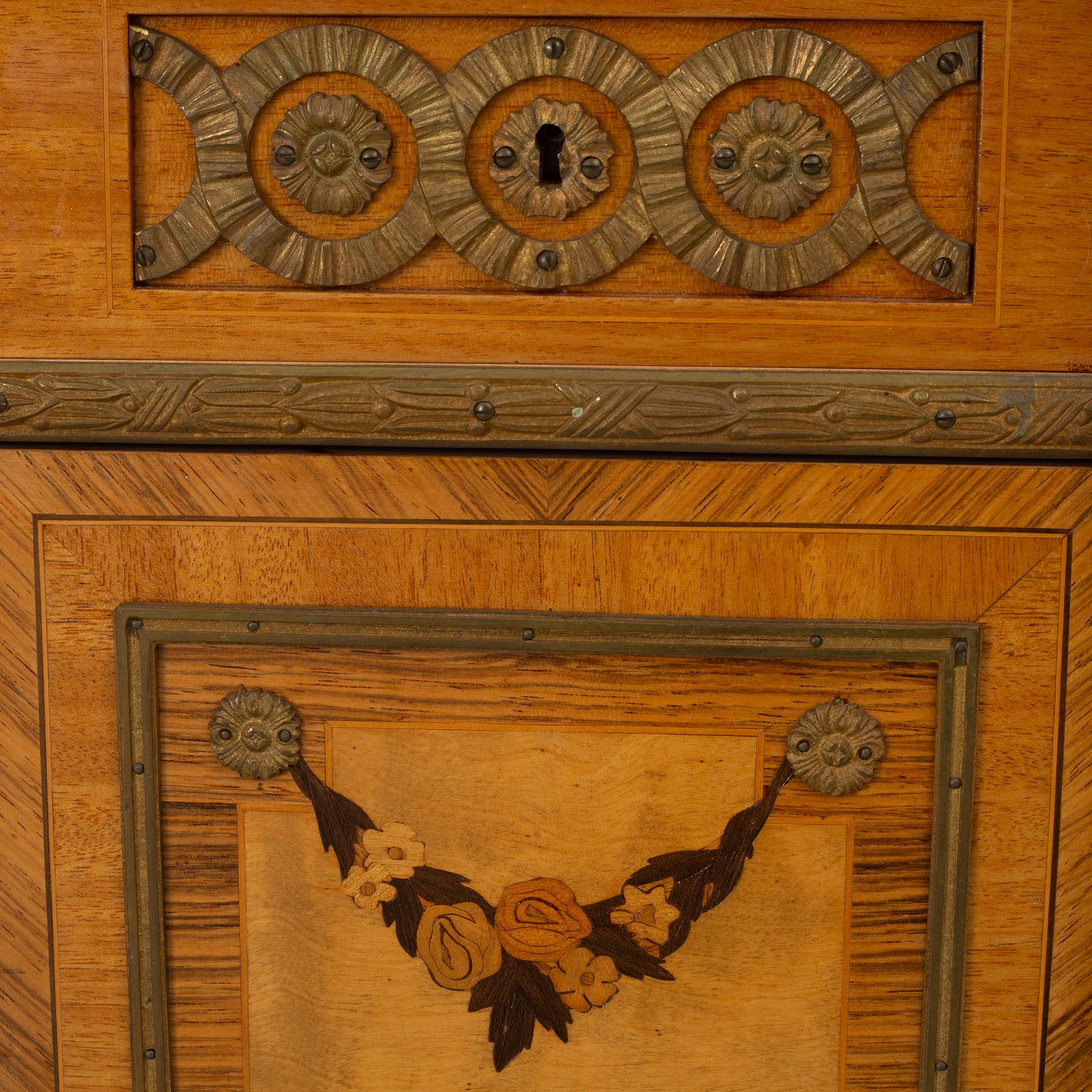 A Gustavian style chest of drawers, mid-20th Century.