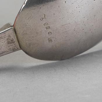 SUPSKED, silver. Oidentifierad mästare, 1784. Vikt ca 48 g.