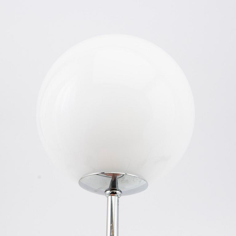 Table lamps, a pair, later part of the 20th century.