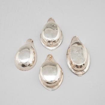 4 silver pap boats. Among others Richard Gurney & Thomas Cook London 1752.