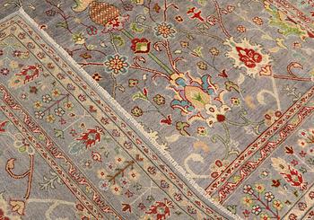 A carpet, Ziegler design, approx. 357 x 265 cm.