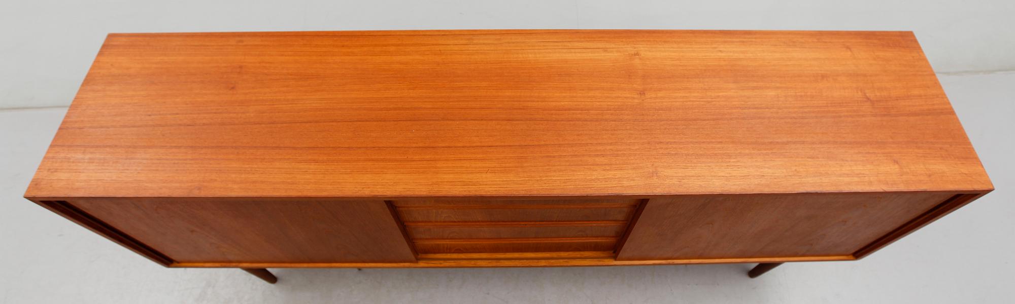 SIDEBOARD, 1900-talets andra hälft.