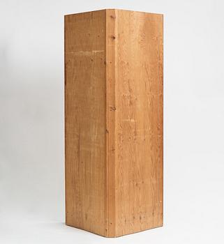 Axel Einar Hjorth, an "Utö" stained pine corner cabinet, Nordiska Kompaniet 1930s.