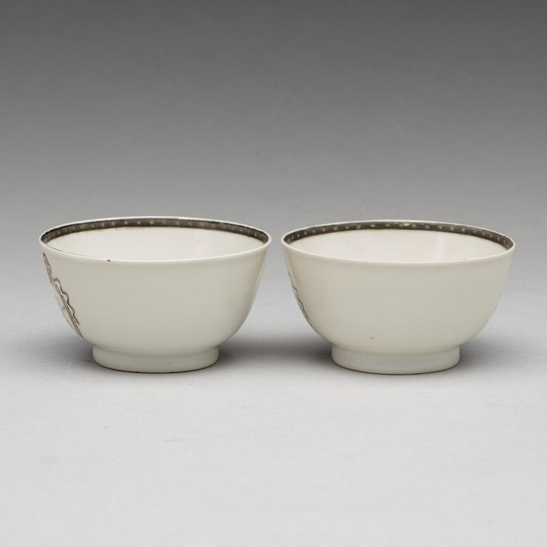 A pair of armorial grisaille cups, Qing dynasty, Qianlong (1736-95).