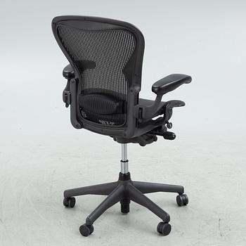 Don Chadwick/Bill Stump, skrivbordsstol, "Aeron", Herman Miller.