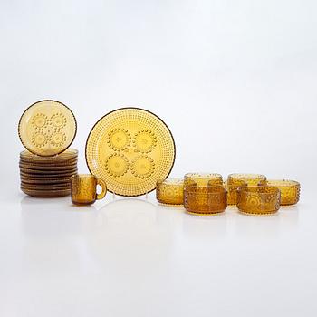 Nanny Still, a 21-piece set of 'Grapponia' glass tableware for Riihimäen Lasi, Finland.