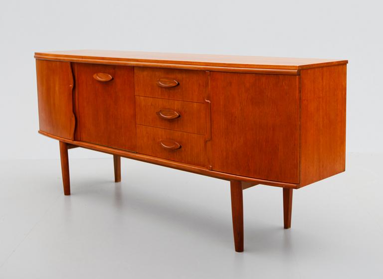 SIDEBOARD, 1960-tal.