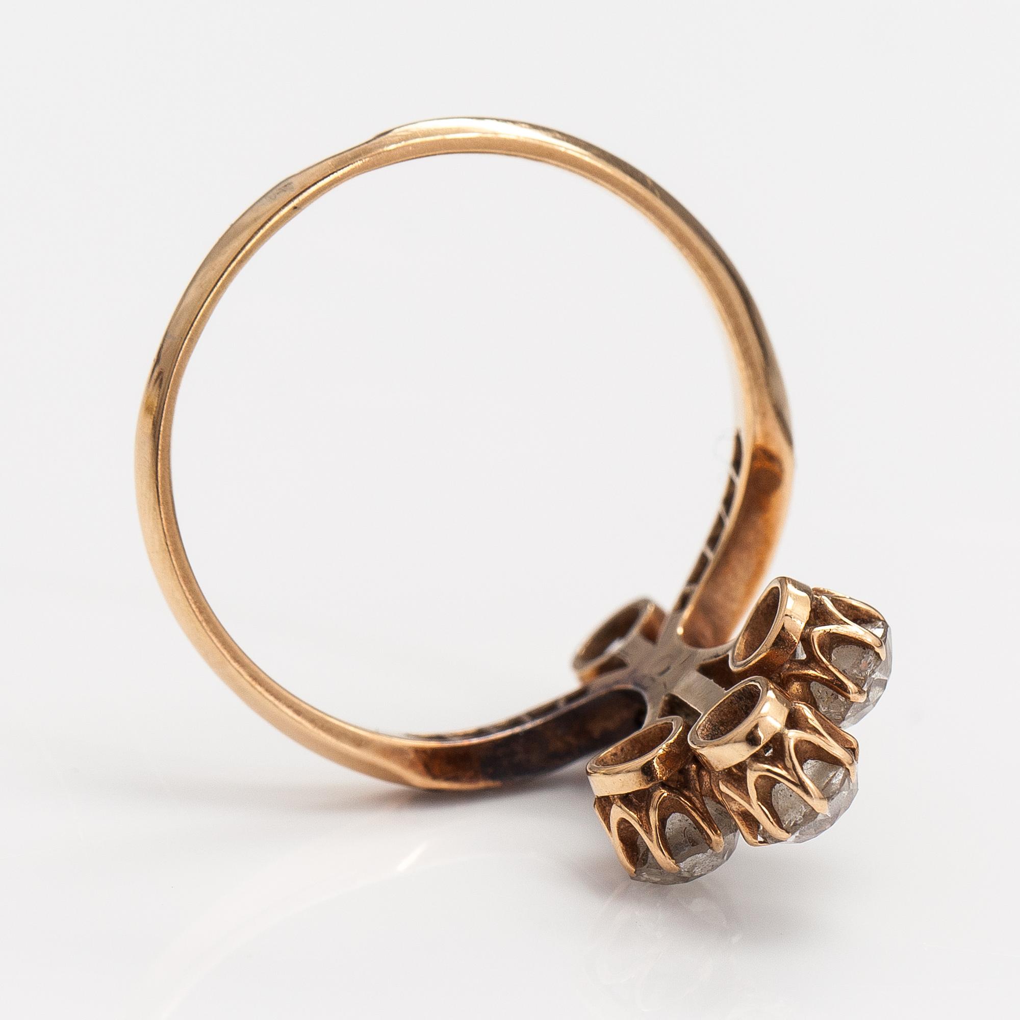 Sormus, Belle époque, 14K kultaa, vanhahiottuja timantteja n. 1.30 ct yht. Venäjä, 1900-luvun alku.