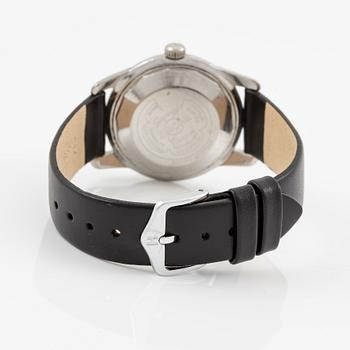 Enicar, Sherpa Date, wristwatch, 34.5 mm.
