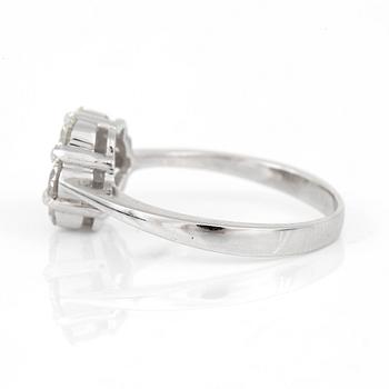 RING, med briljantslipade diamanter, totalt ca 1,00 ct.