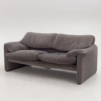 Vico Magistretti, sofa, "Maralunga", Cassina.