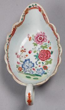 SÅSSNIPA, porslin, Kina, 1700-tal.