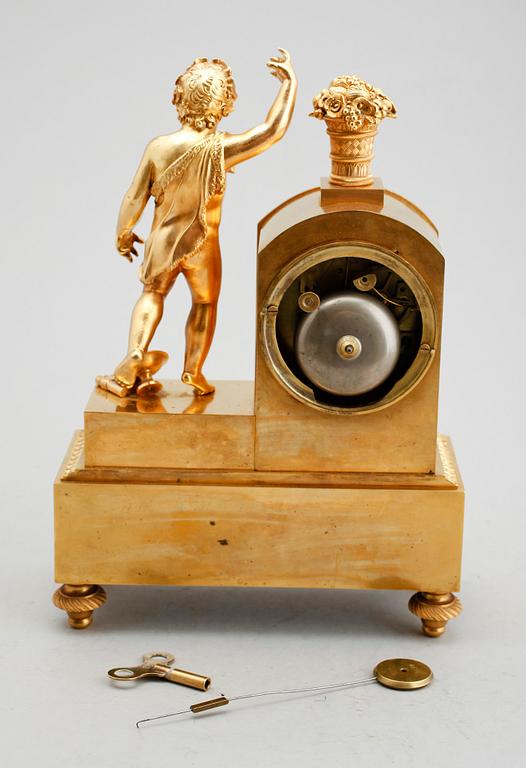 BORDSPENDYL, empire, tidigt 1800-tal.
