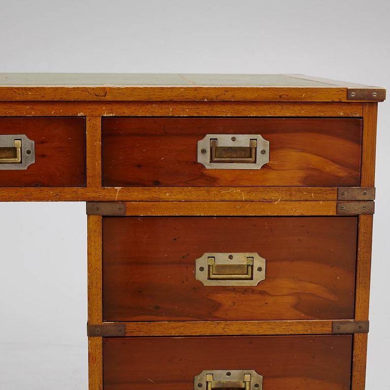 Writing desk, England, second half of the 20th century.