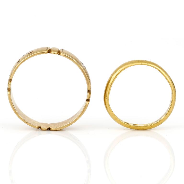 RINGAR, 2 st, olika guldhalter, Stockholm, 1930-tal.