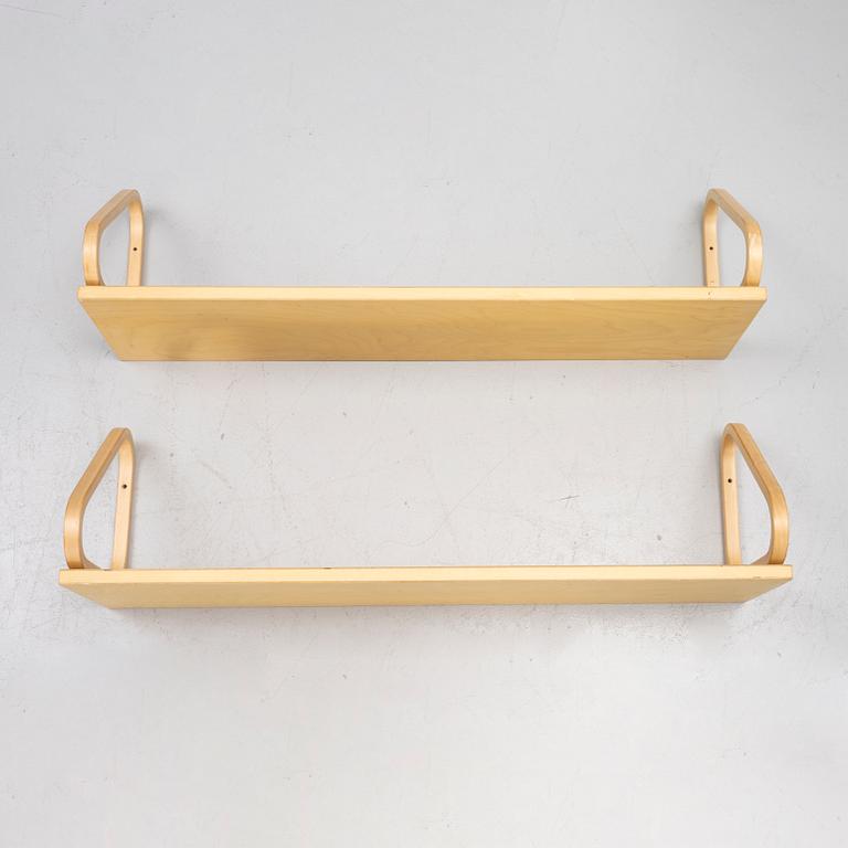 Alvar Aalto, a pair of model '112B' birch book shelves, Artek, Finland.
