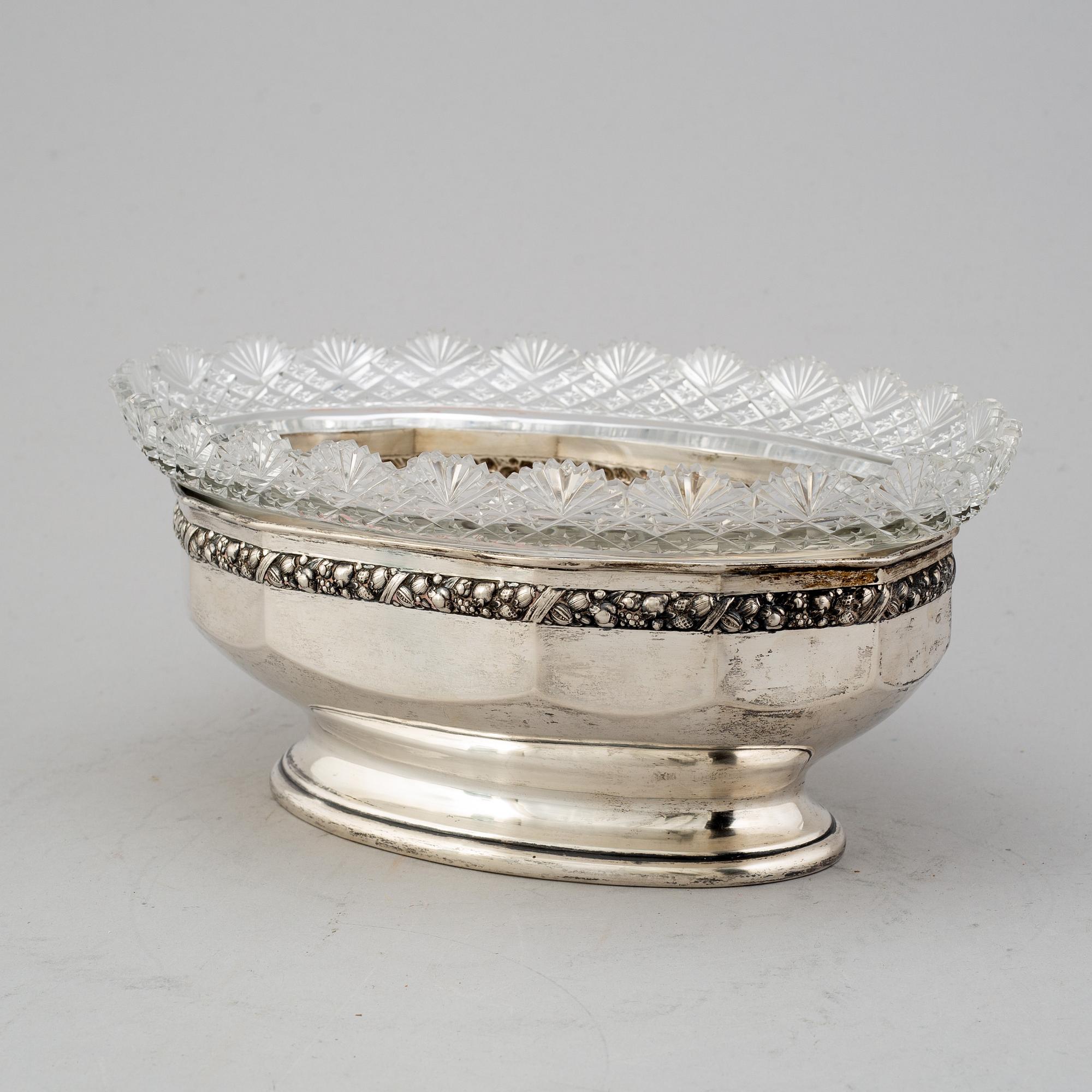 KARL ANDERSSON, a silver and glass jardiniere, Stockholm 1913.