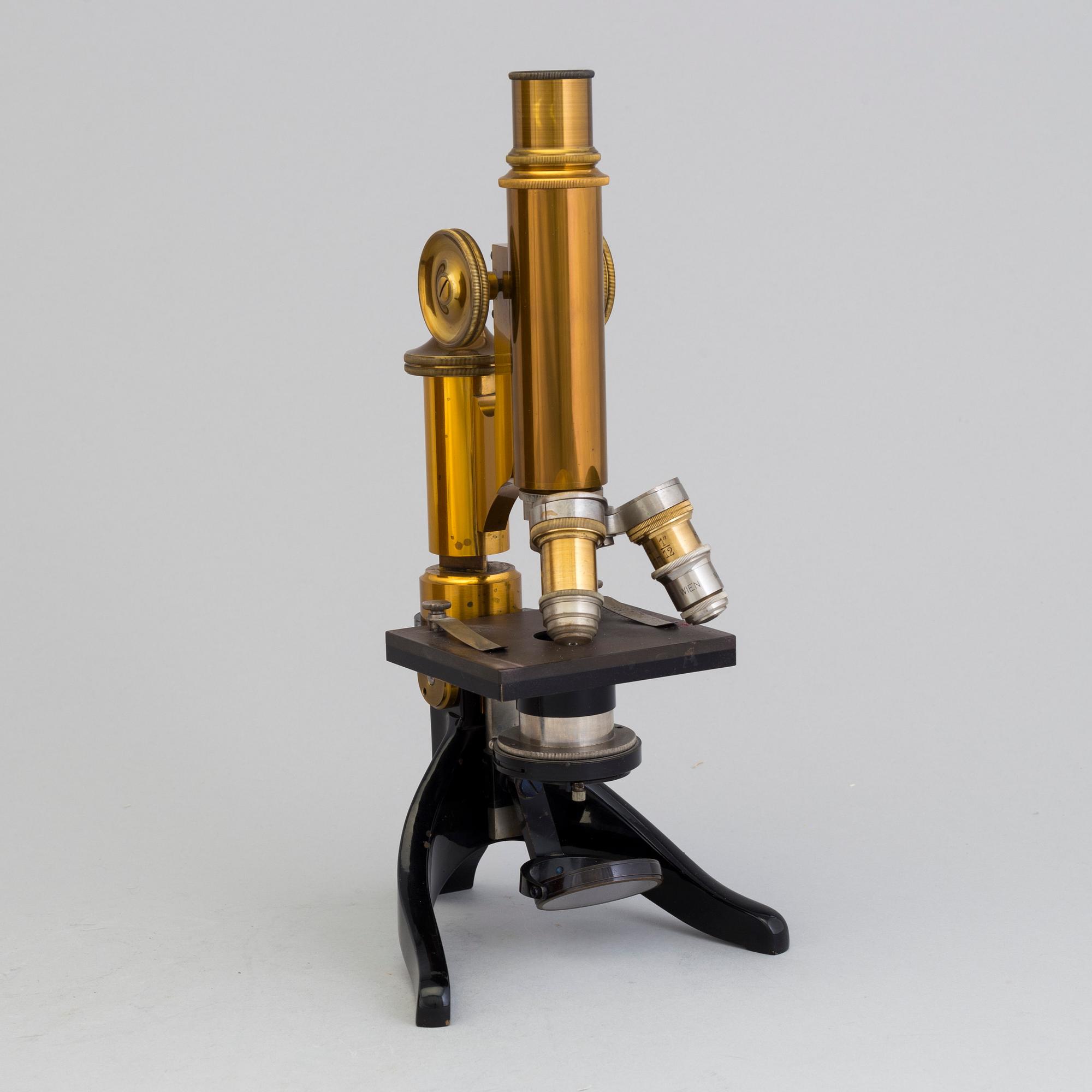 A microscope, signed E. Leitz, Wetzlar, marked and dated label Nr. 64739, 1902.