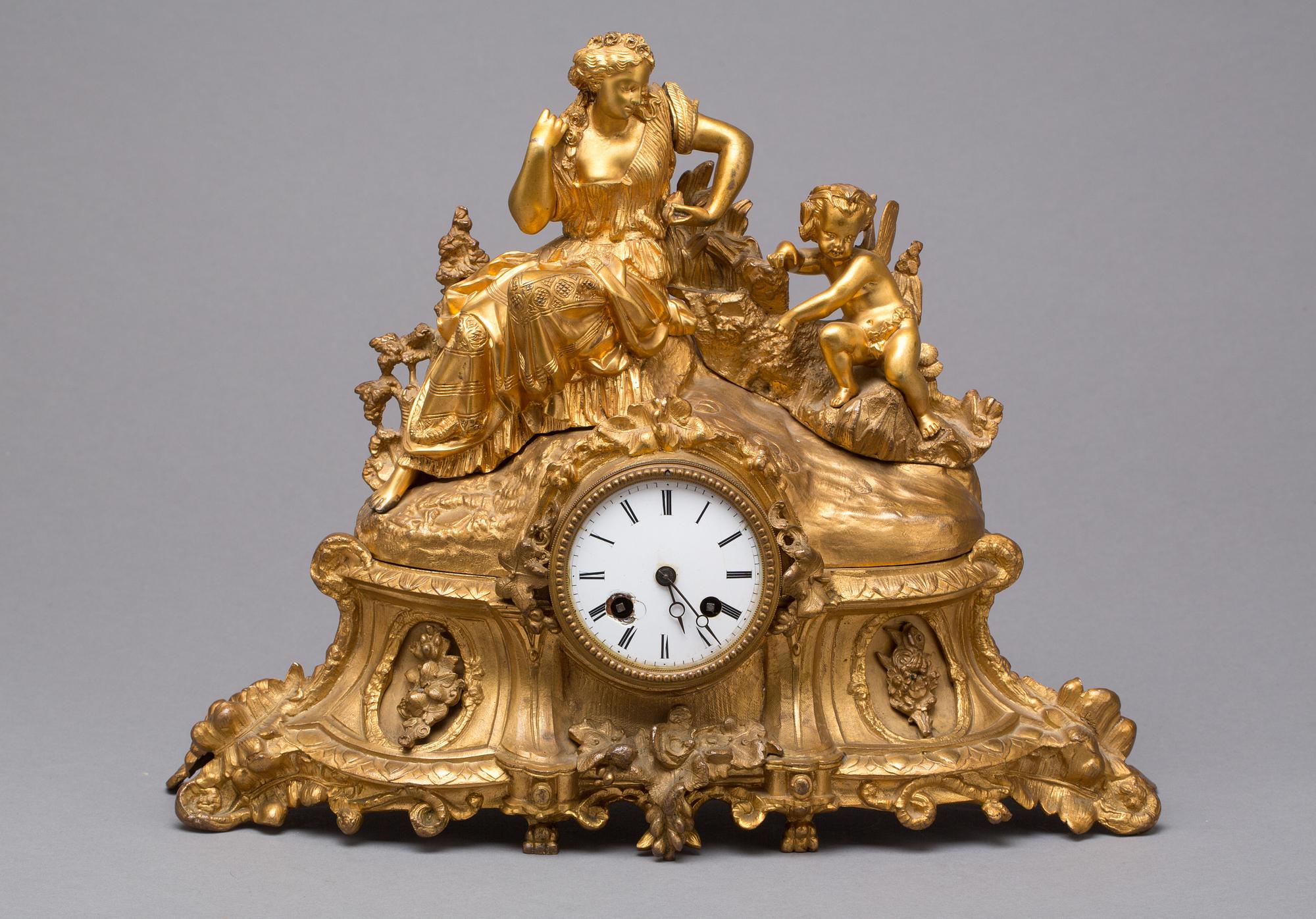 BORDSPENDYL, nyrokoko, 1800-talets andra hälft. Frankrike.