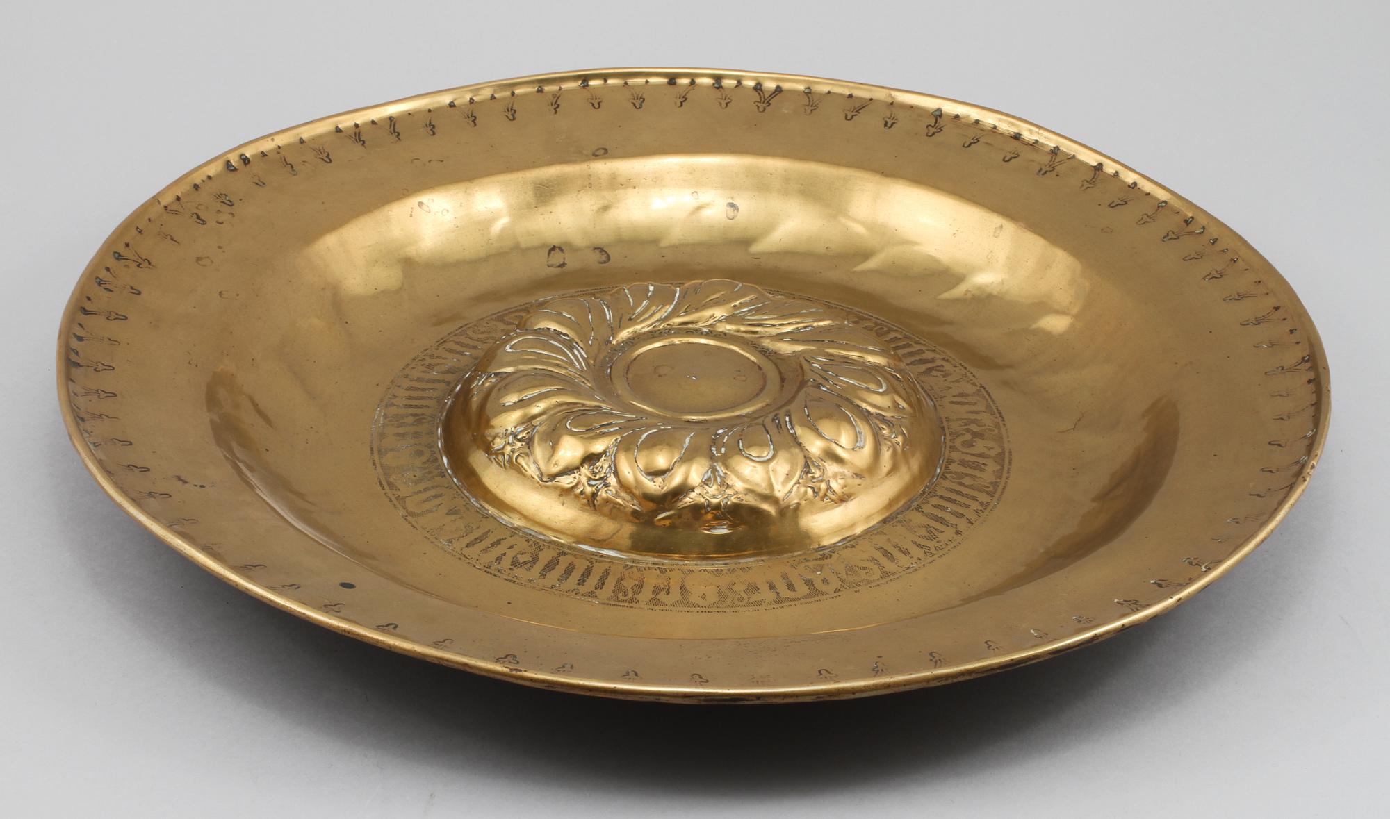 DOPFAT, mässing, troligen Sydtyskland, Nürnberg, 1500/1600-tal.