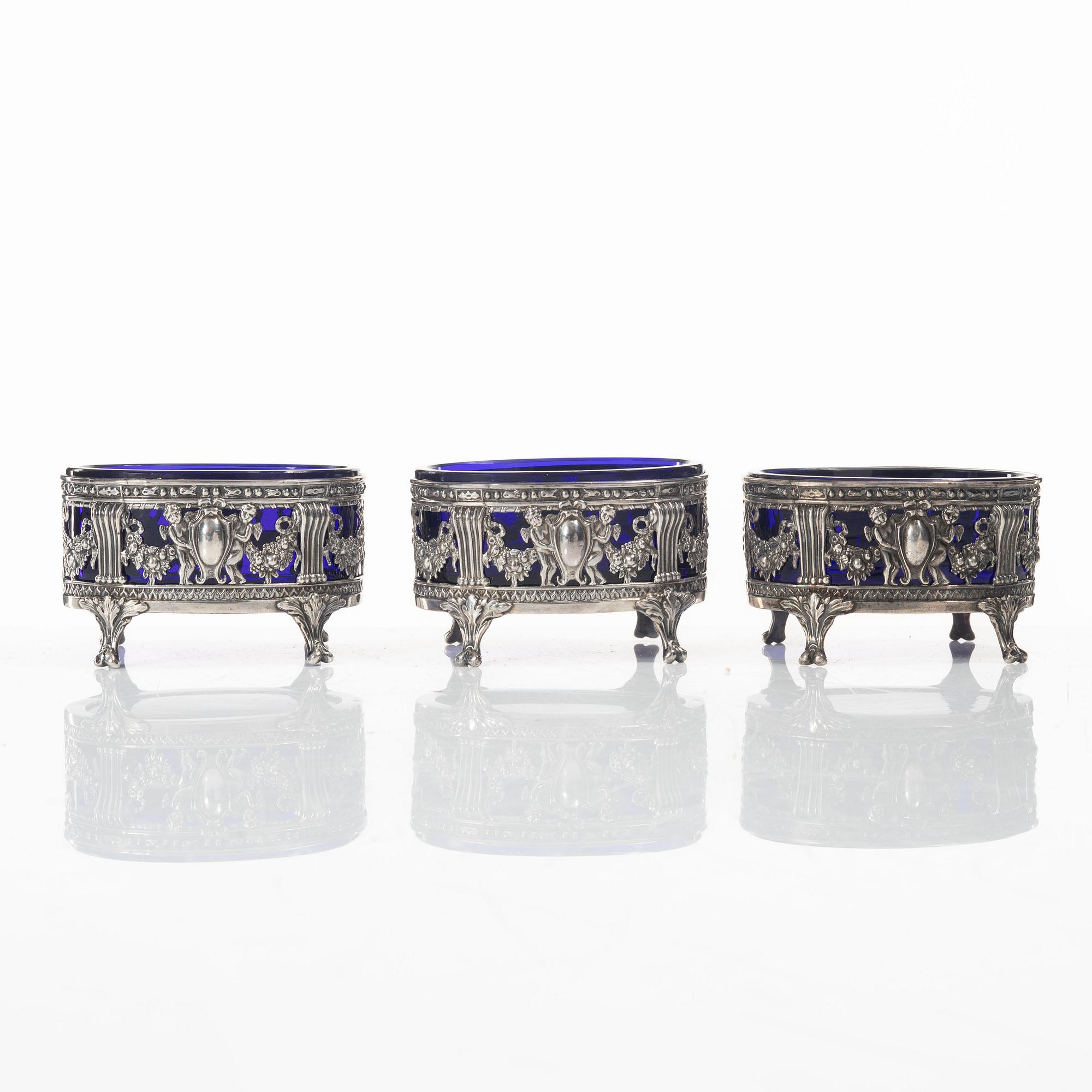 Two Russian silver salt cellars, 19th Century.