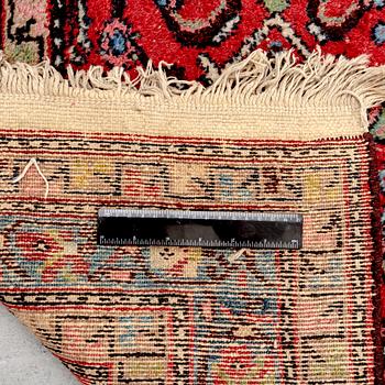 A semiantique Hamadan runner ca 202x95 cm.