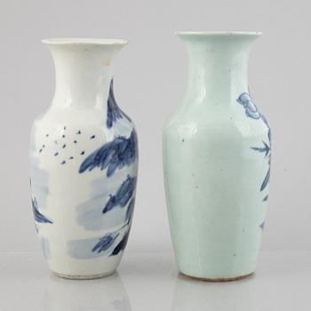 Two porcelain vases, China, late Qing dynasty.