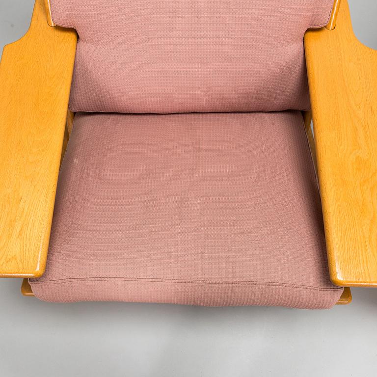 Esko Pajamies, A pair of 1970s 'Pele' armchair for Lepofinn, Finland.