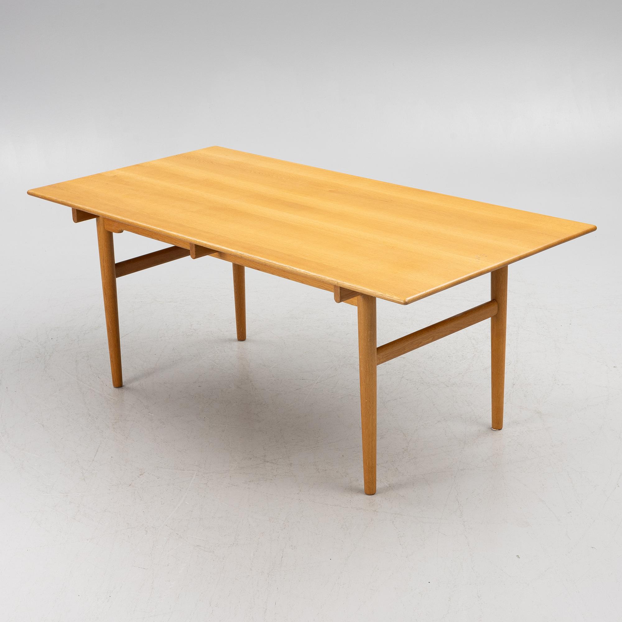 Hans J Wegner, matbord, "CH327", Andreas Tuck, Danmark,.