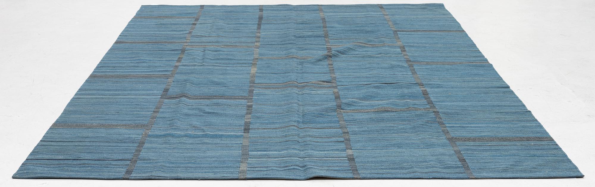 Matta, Kelim, ca 290 x 210 cm.