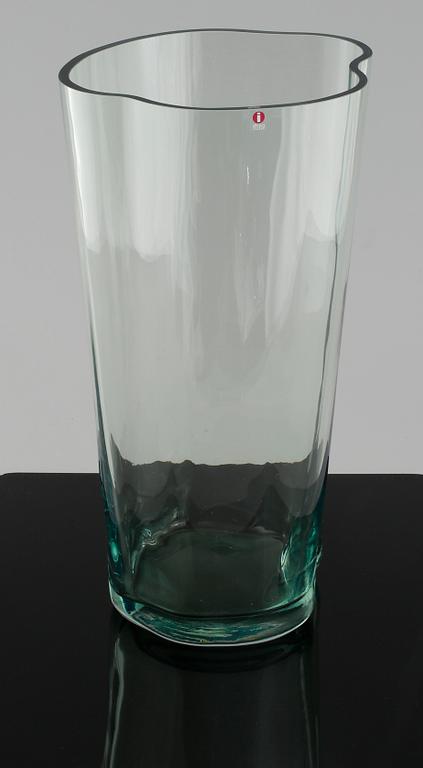 ALVAR AALTO, a glass vase for Iittala, numbered, 1998.