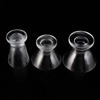 VICKE LINDSTRAND, a 16-piece 'Iced' glass service, Orrefors.