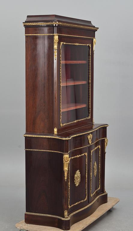 VITRINSKÅP,  Frankrike, 1800-talets andra hälft.