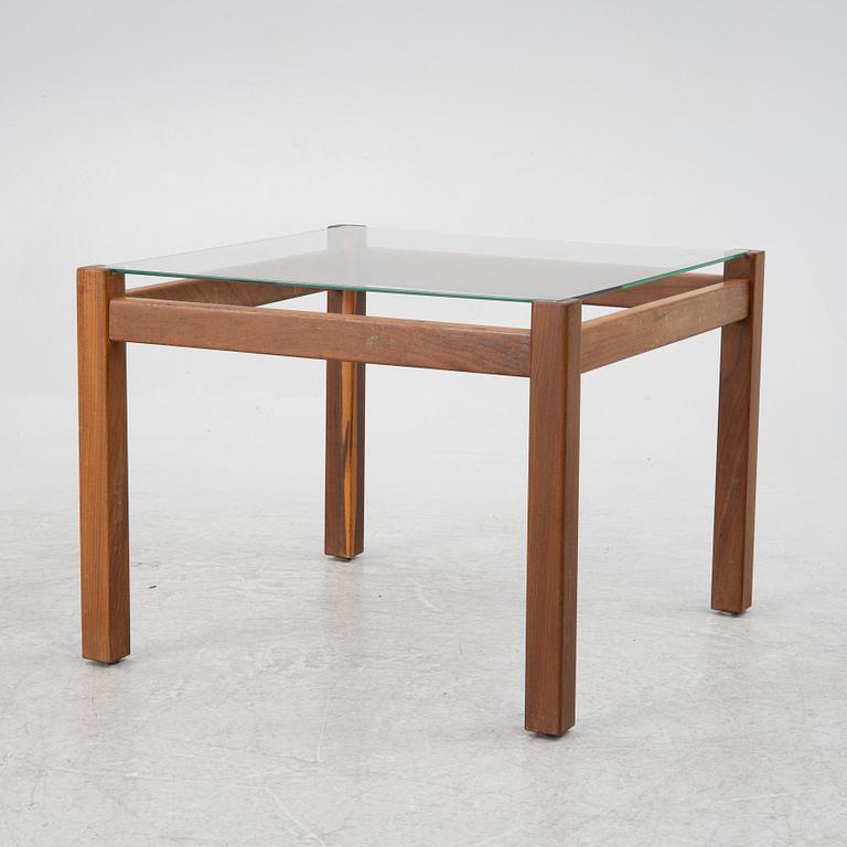 Carl Gustaf Hiort af Ornäs, coffee table, HMN, Huonekaluliike Mikko Nupponen, Finland 1960s.