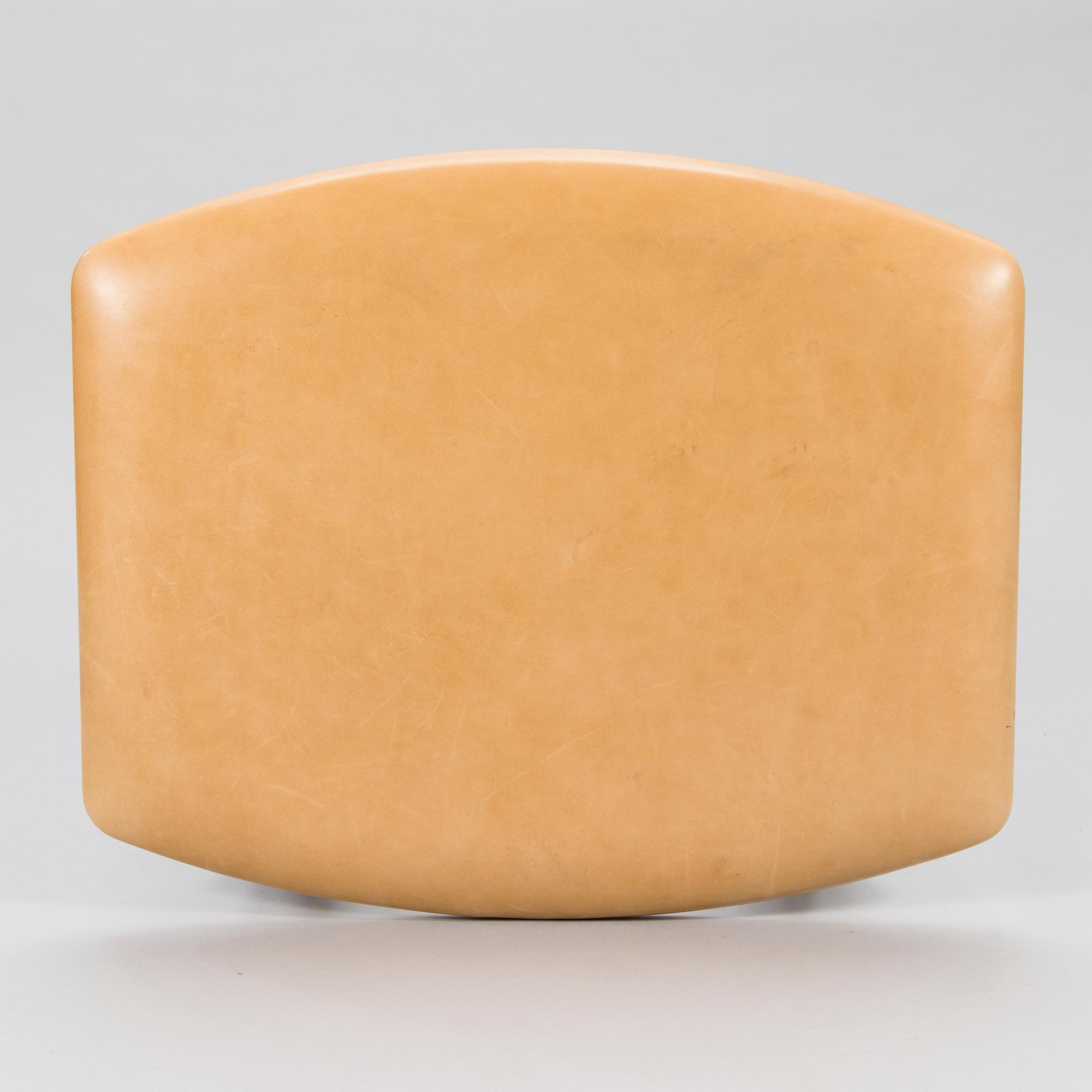 EERO SAARINEN, nojatuoli ja rahi, "Grasshopper", lisenssivalmistaja Tetrimäki Oy.