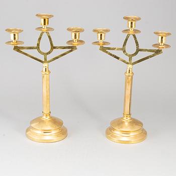 KANDELABRAR, ett par, mässing, jugend, 1900-talets början.