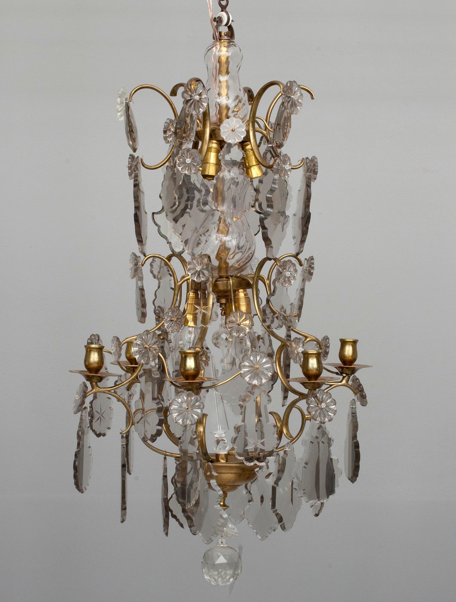 TAKKRONA, barockstil, 1900-talets början. Höjd ca 93 cm.