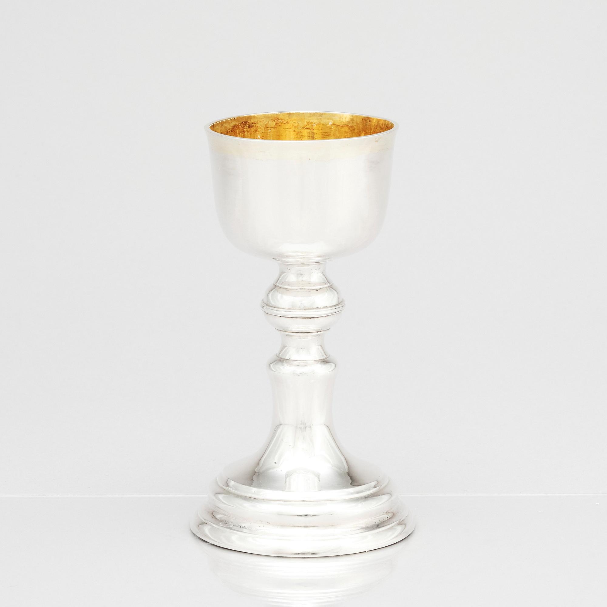 A Swedish 18th century parcel-gilt cup and dish, mark of Simson Ryberg, Stockholm 1772.
