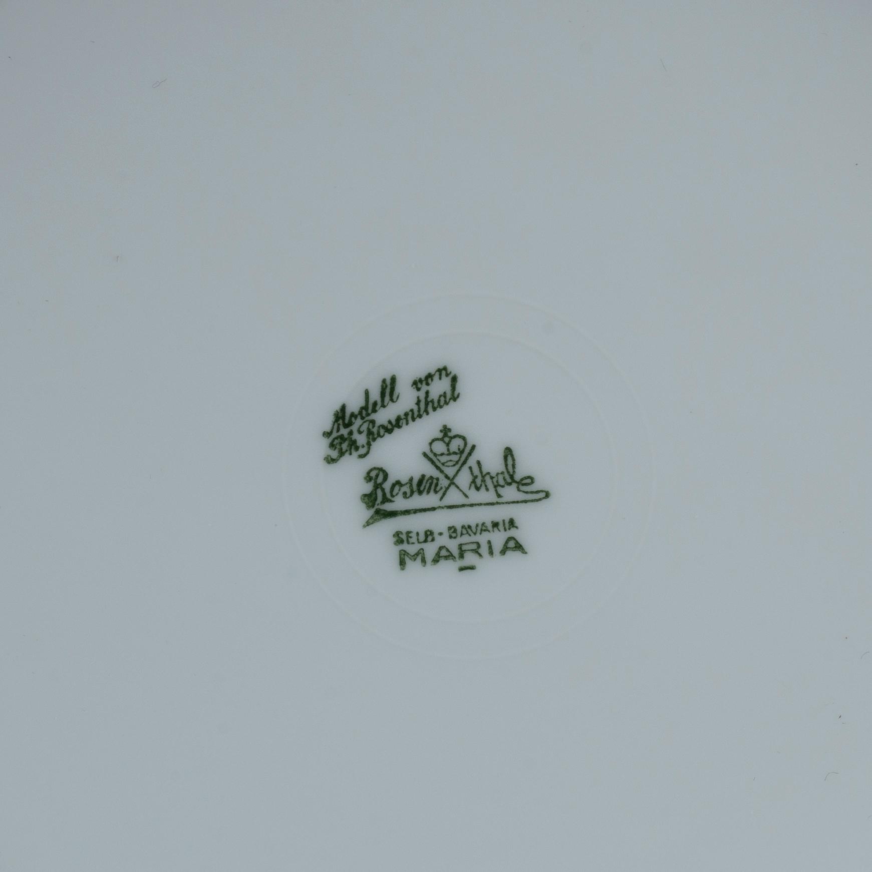 MAT- samt KAFFE/TESERVIS, 114 delar, porslin. Rosenthal, "Maria Björnbär", 1900-talets andra hälft.