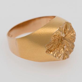 RING, Devil´s Wheel, 14K guld, Björn Weckström, Lapponia 1973. Vikt 8,9 g.
